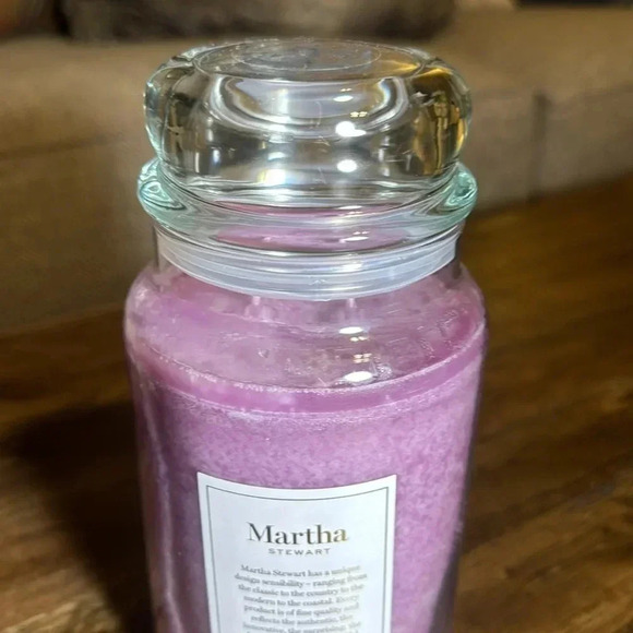NWT MARTHA STEWART Home Scented Glass Candle 26 ounces LAVENDER - Picture 5 of 7